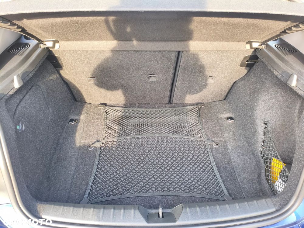 BMW Seria 1 - 21