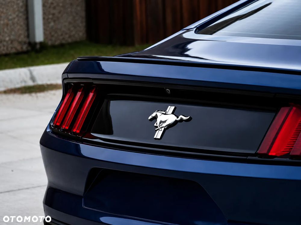 Ford Mustang 3.7 V6 - 9