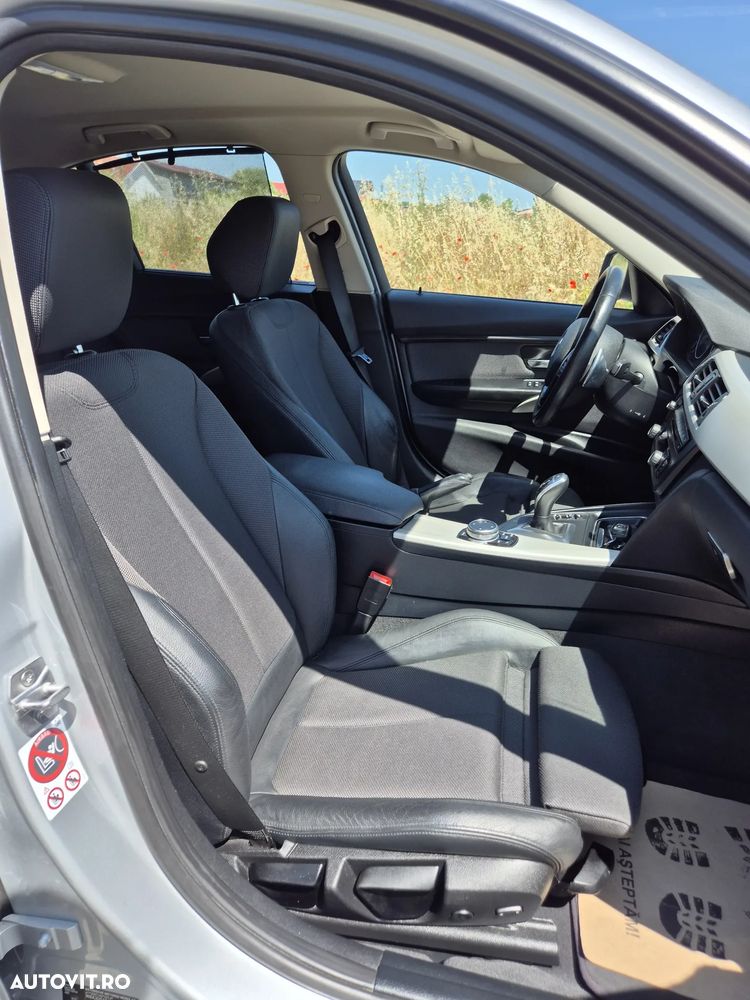 BMW Seria 3 320d xDrive Aut. Sport Line - 11