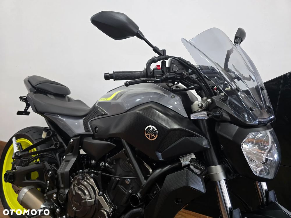 Yamaha MT - 26