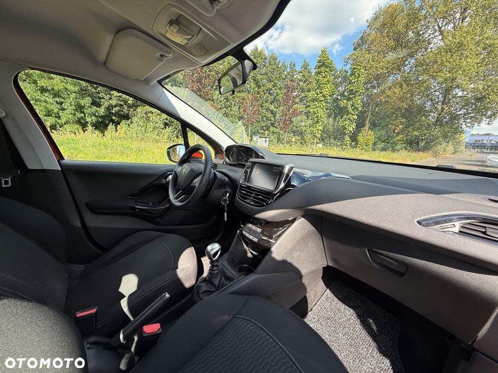 Peugeot 208 Blue-HDi 100 Stop&Start Active - 9