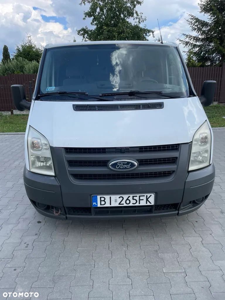 Ford TRANZIT - 1