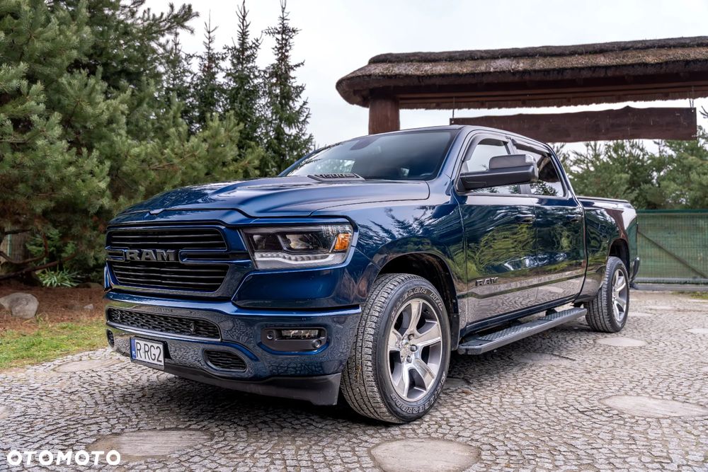 Dodge RAM 5.7 4x4 - 13