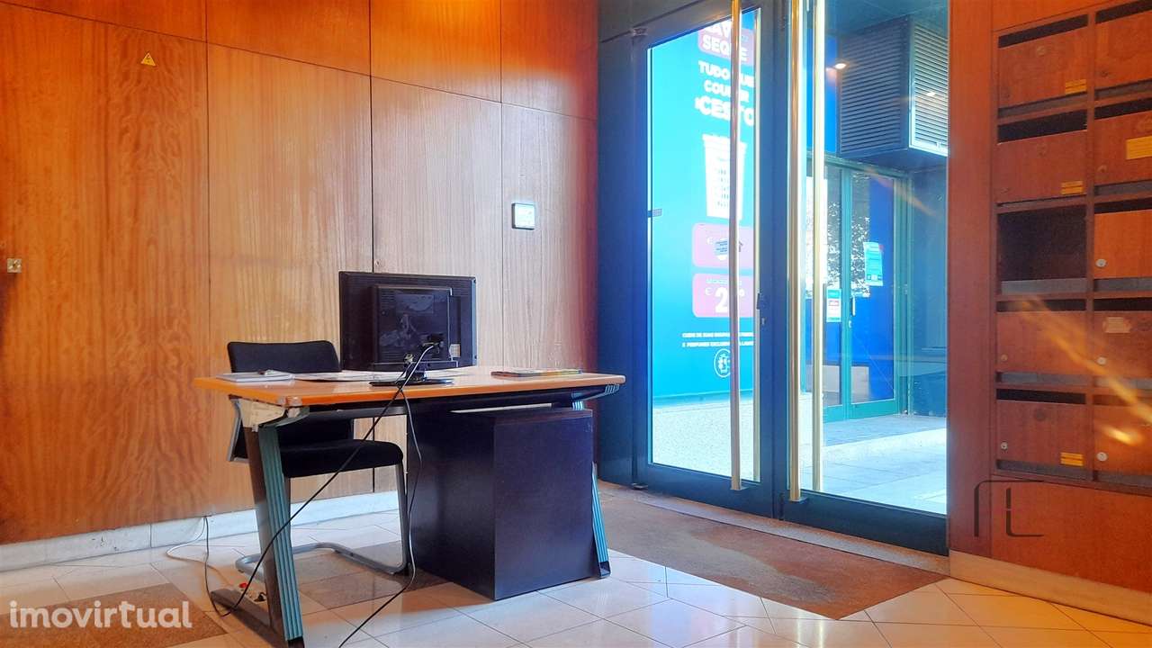 Escritório  Arrendamento em Ramalde,Porto - Grande imagem: 3/16