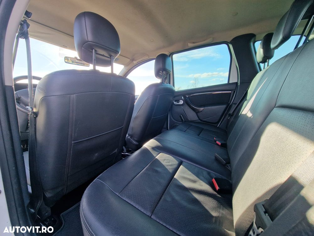 Dacia Duster dCi 110 FAP 4x4 Laureate - 15