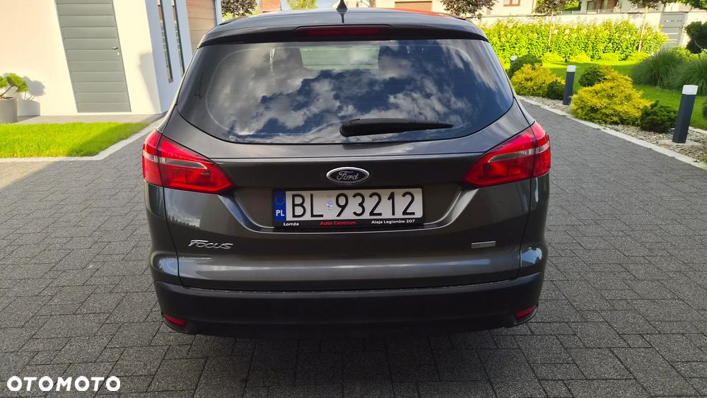 Ford Focus 1.0 EcoBoost STart-Stopp-System TITANIUM - 5