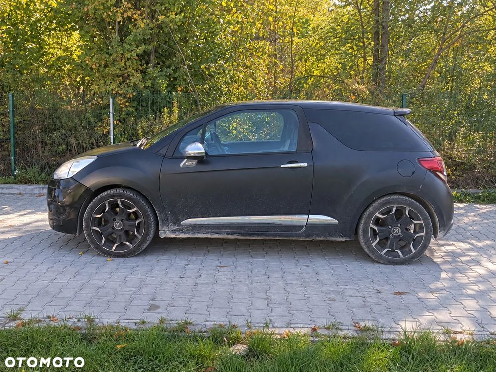 Citroën DS3 1.6 HDi SportChic - 4