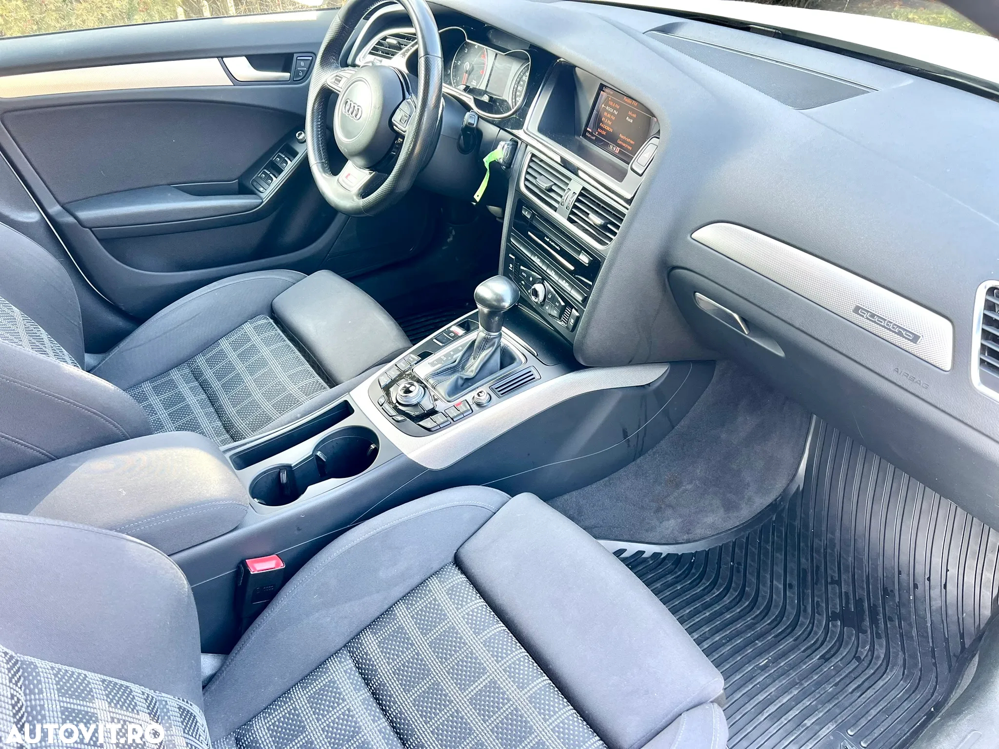 Audi A4 Avant 2.0 TDI DPF quattro S tronic S line Sportpaket - 23