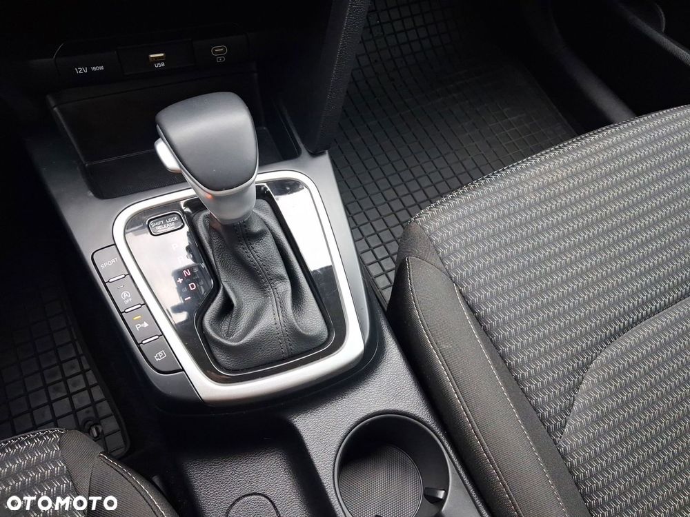 Kia XCeed 1.5 T-GDI M DCT - 15