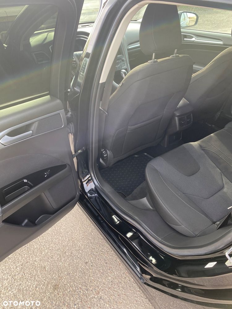 Ford Mondeo 2.0 TDCi Titanium PowerShift - 18