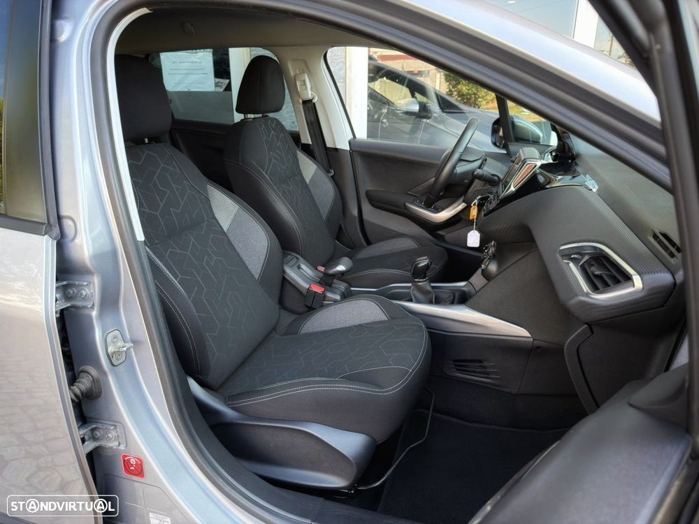 Peugeot 2008 1.2 PureTech Active - 15