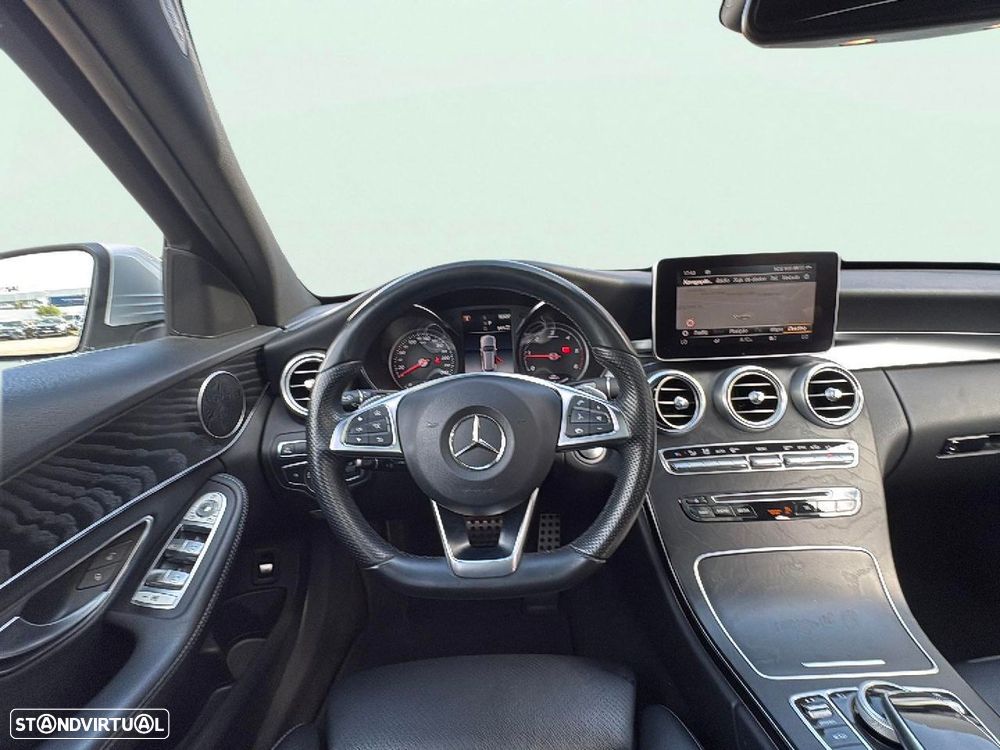 Mercedes-Benz C 300 BlueTEC Hybrid AMG Line - 11