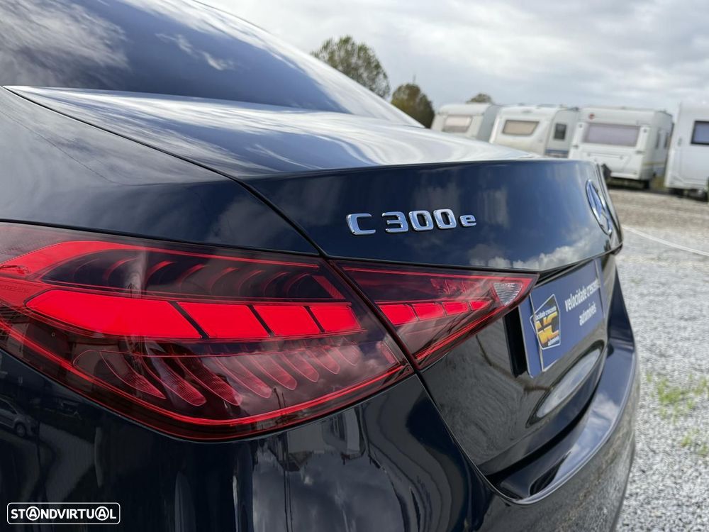 Mercedes-Benz C 300 e AMG Line - 21