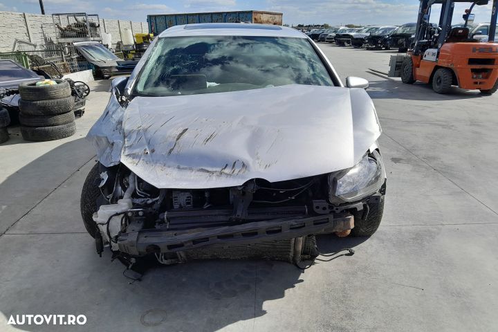 Compresor AC 5N0820803A 5N0820803A Volkswagen VW Golf 6 [2008 - 2015] - 7