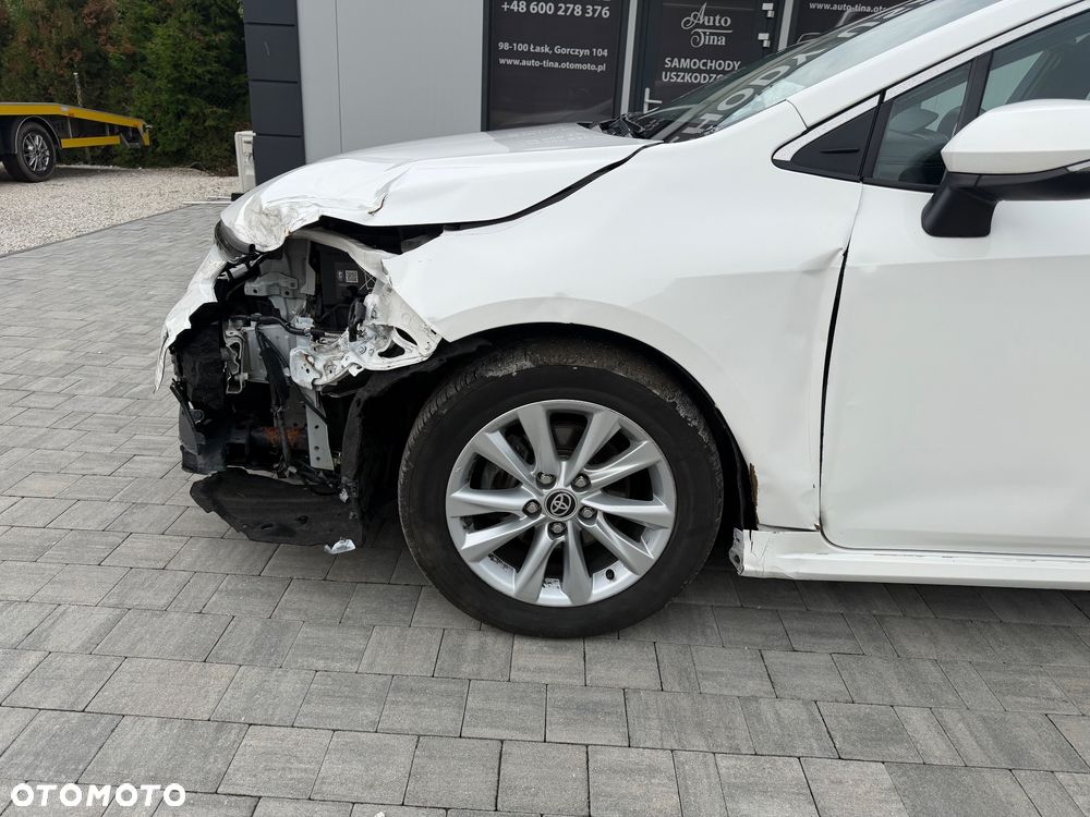 Toyota Corolla 1.8 Hybrid Comfort - 11