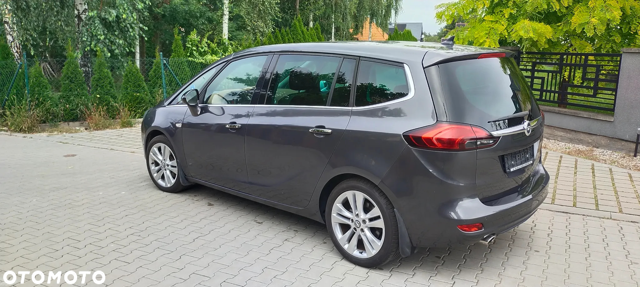 Opel Zafira Tourer 2.0 CDTI Automatik Style - 2