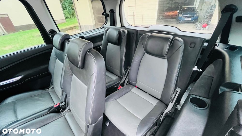 Ford Galaxy 2.0 TDCi Ghia - 7