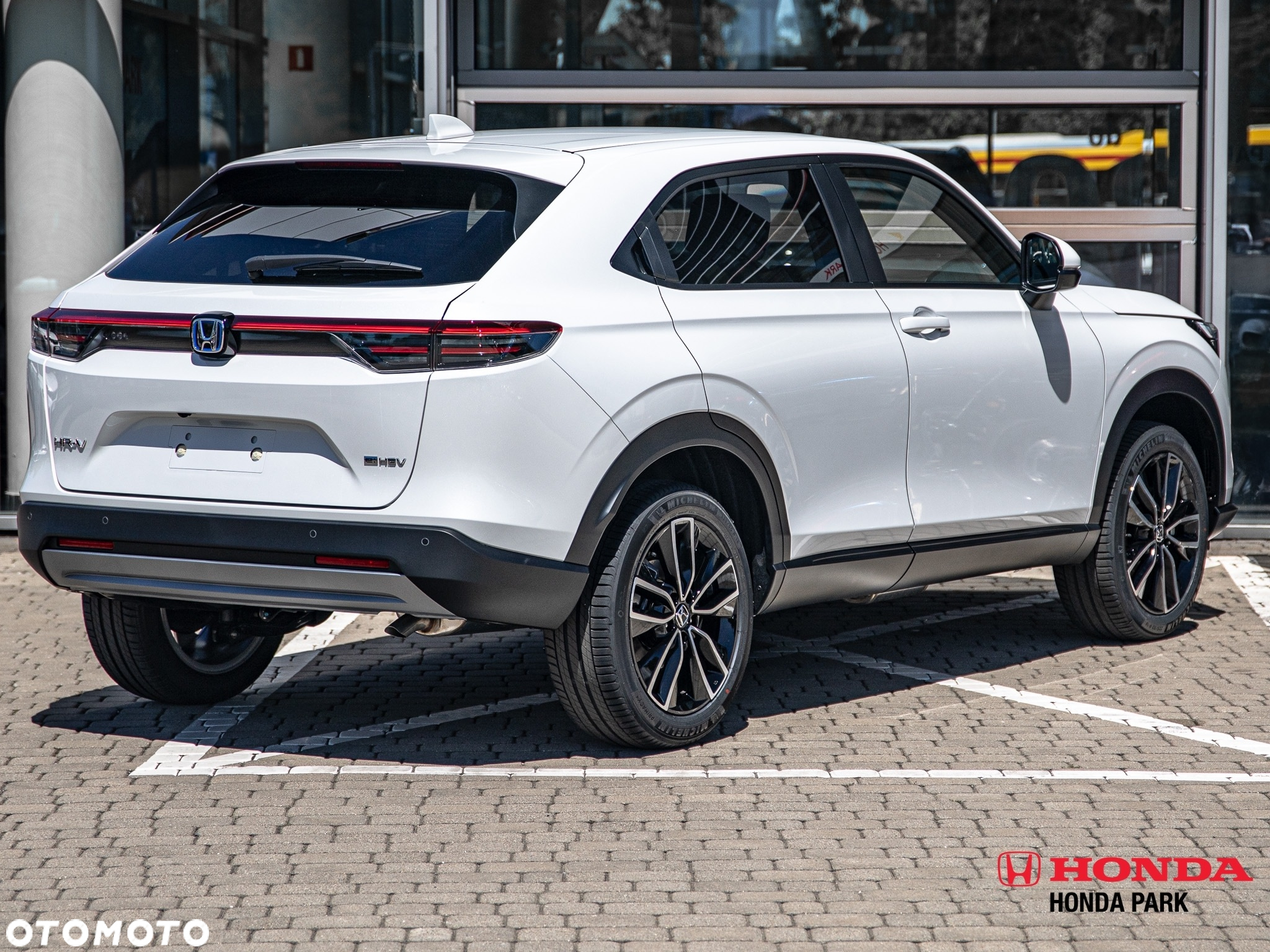 Honda HR-V 1.5 i-MMD Elegance CVT - 8