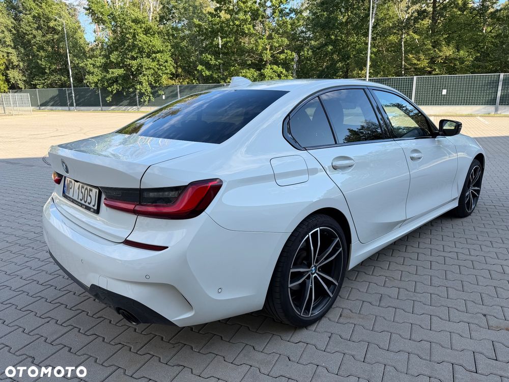 BMW Seria 3 320d xDrive MHEV M Sport sport - 15