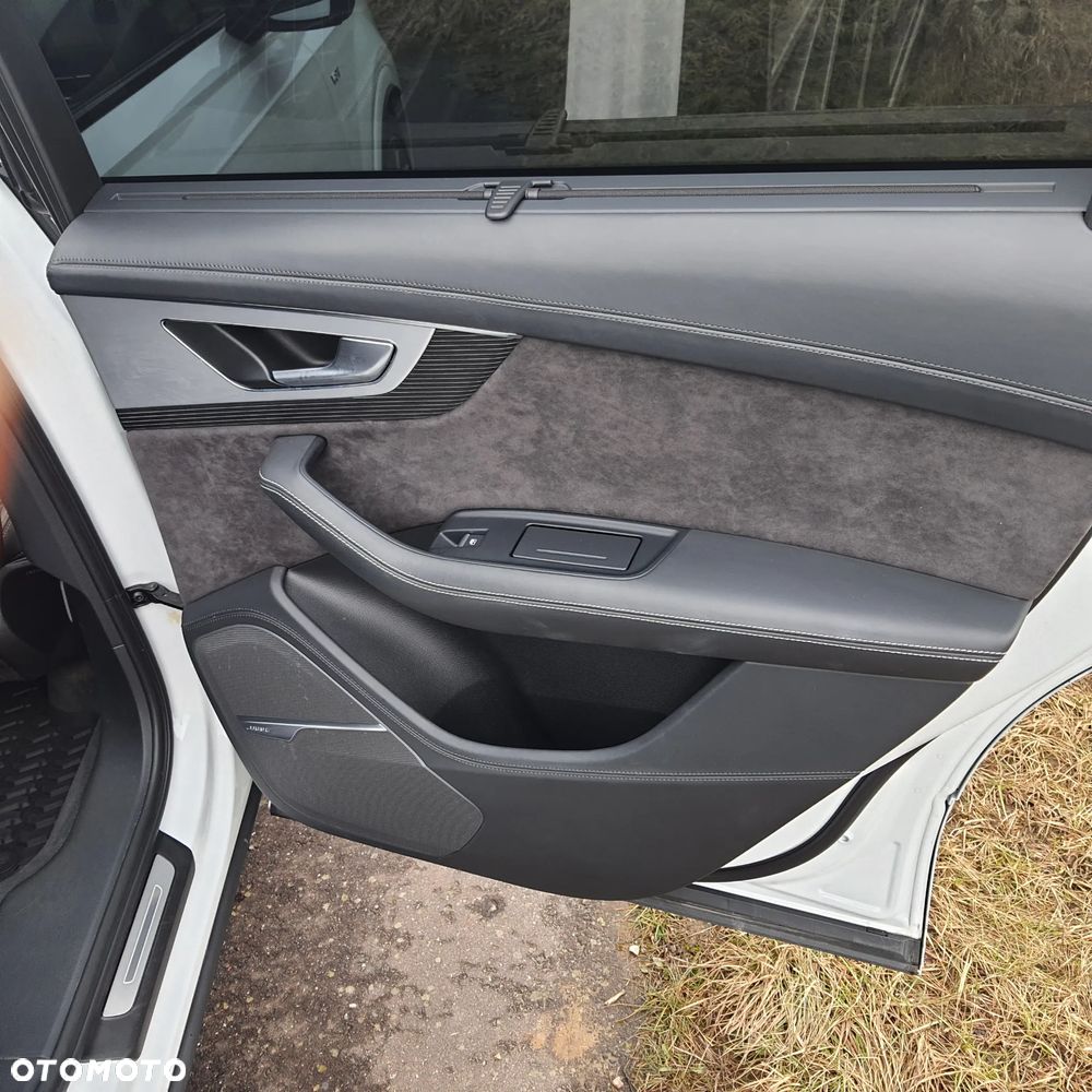 Audi SQ7 4.0 TDI Quattro Tiptronic - 18