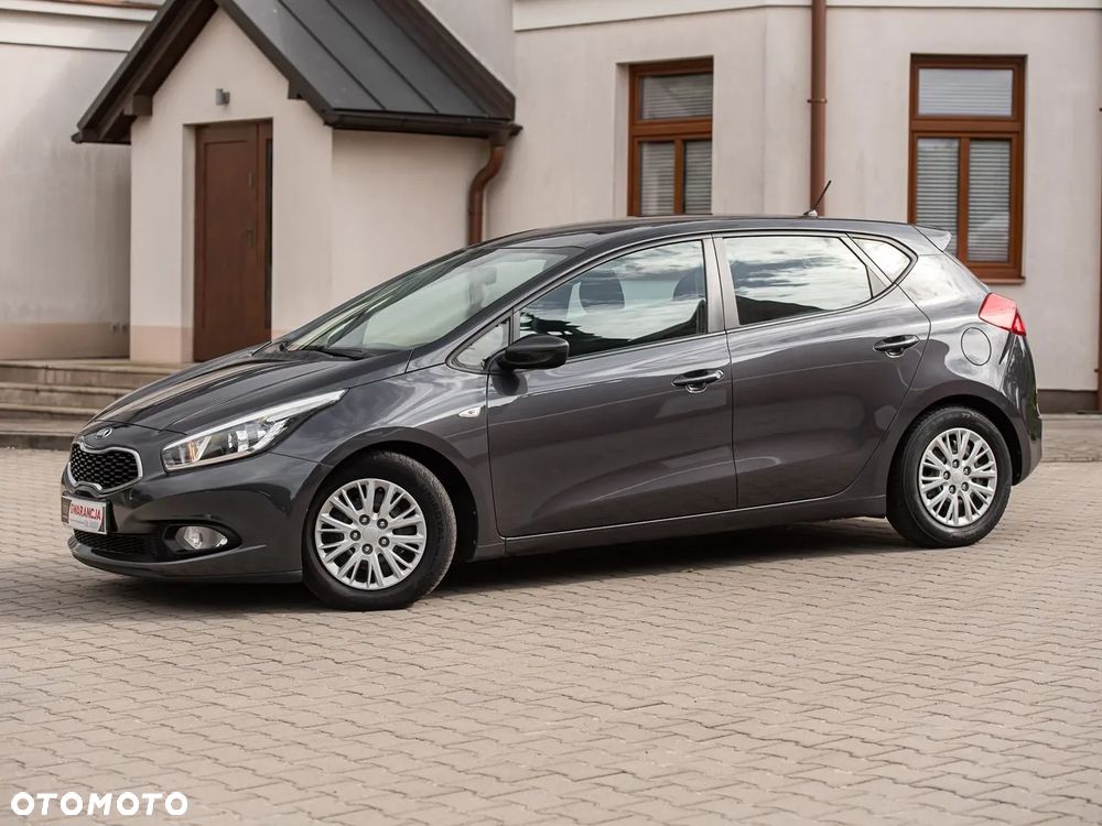 Kia Ceed - 5