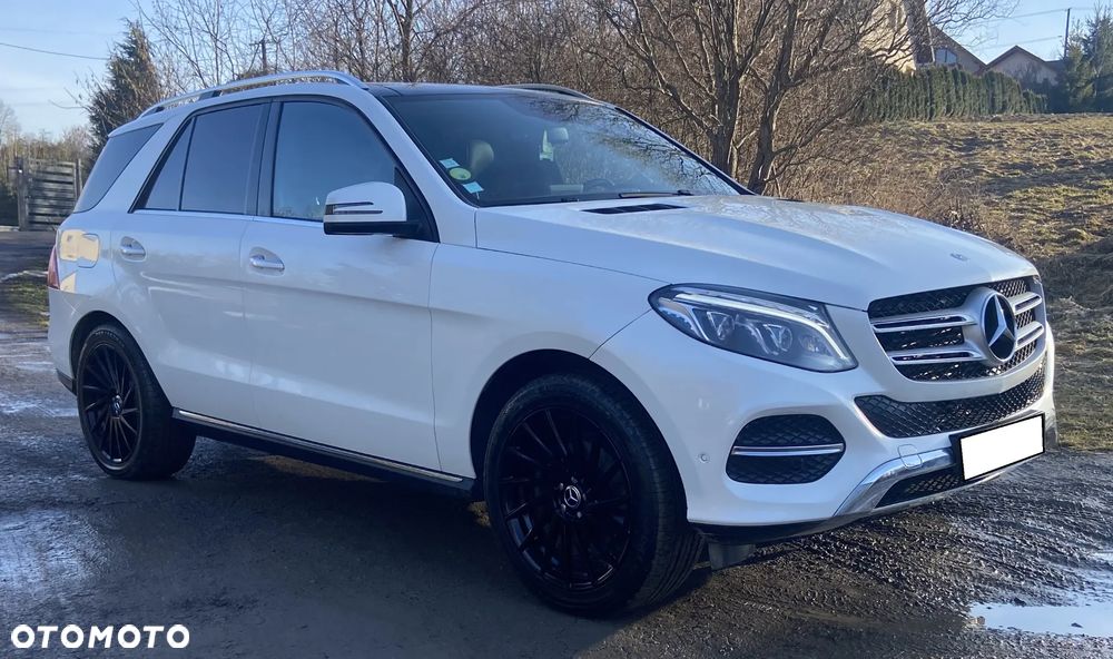 Mercedes-Benz GLE 350 d 4Matic 9G-TRONIC AMG Line - 1