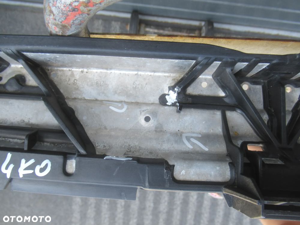 PAS PRZEDNI PRZÓD WZMOCNIENIE CZOŁOWE AUDI A6 C8 4K0805594 2018 - 9