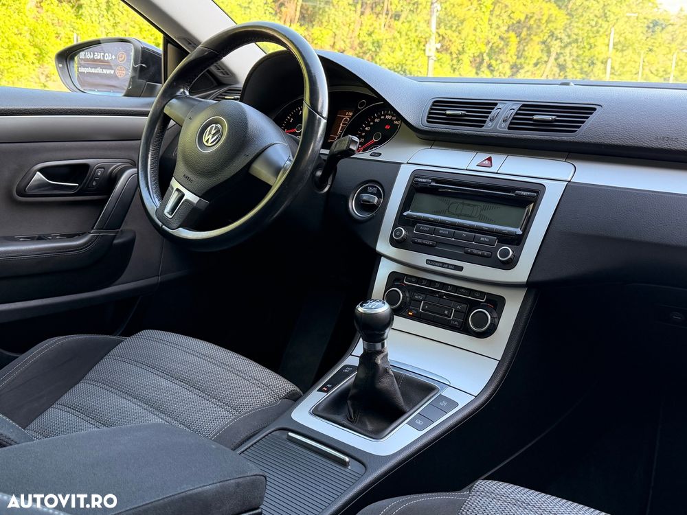 Volkswagen Passat CC - 6