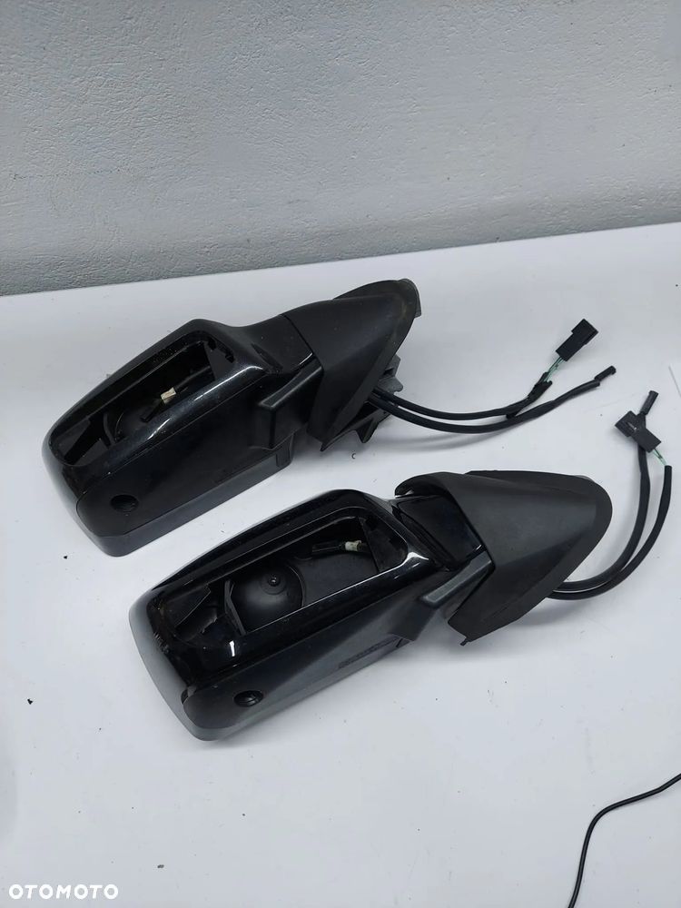 Lusterko prawe Suzuki Burgman 650 K5-L1 - 1