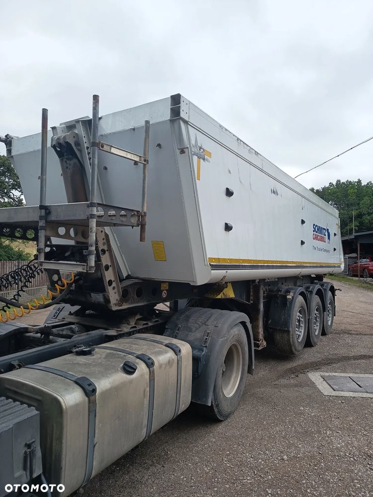 Schmitz Cargobull - 1