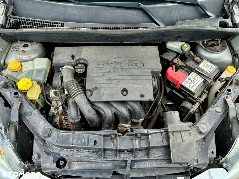 Ford Fusion 1.6 + - 35
