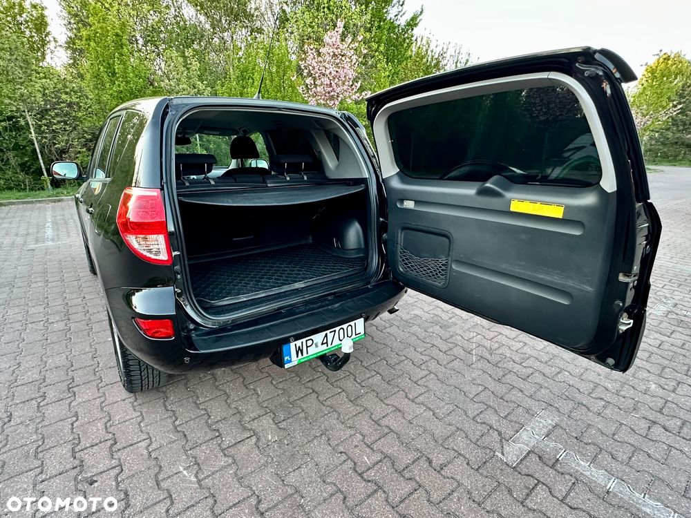 Toyota RAV4 2.0 VVT-i Premium - 16