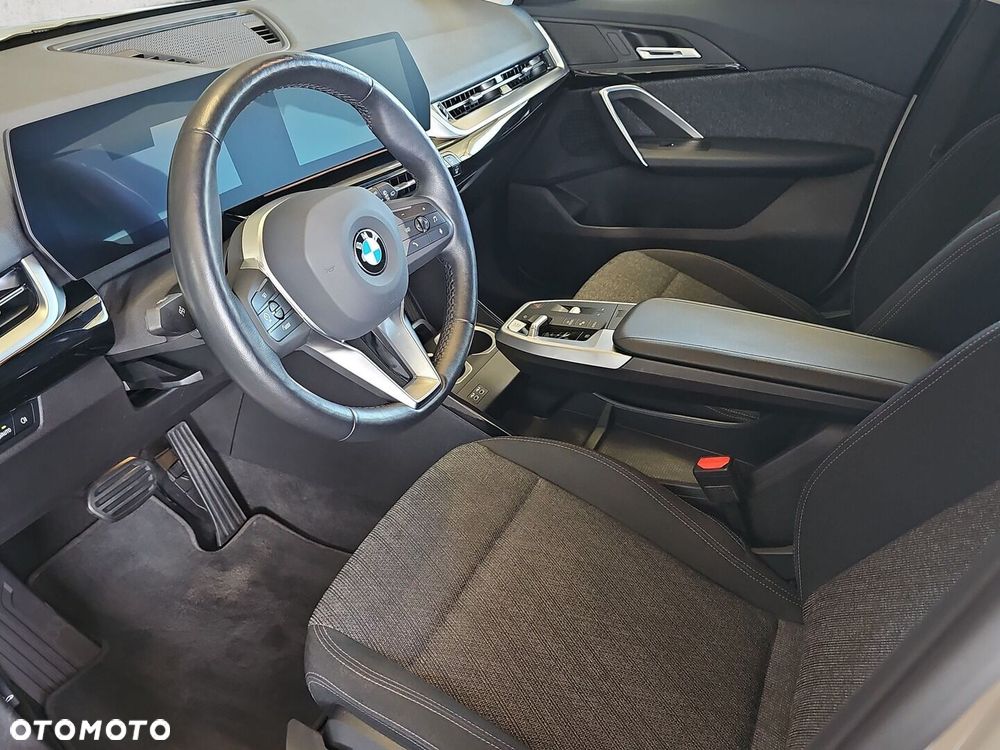 BMW X1 sDrive18i - 15