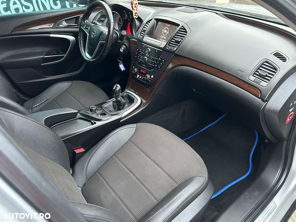 Opel Insignia - 7