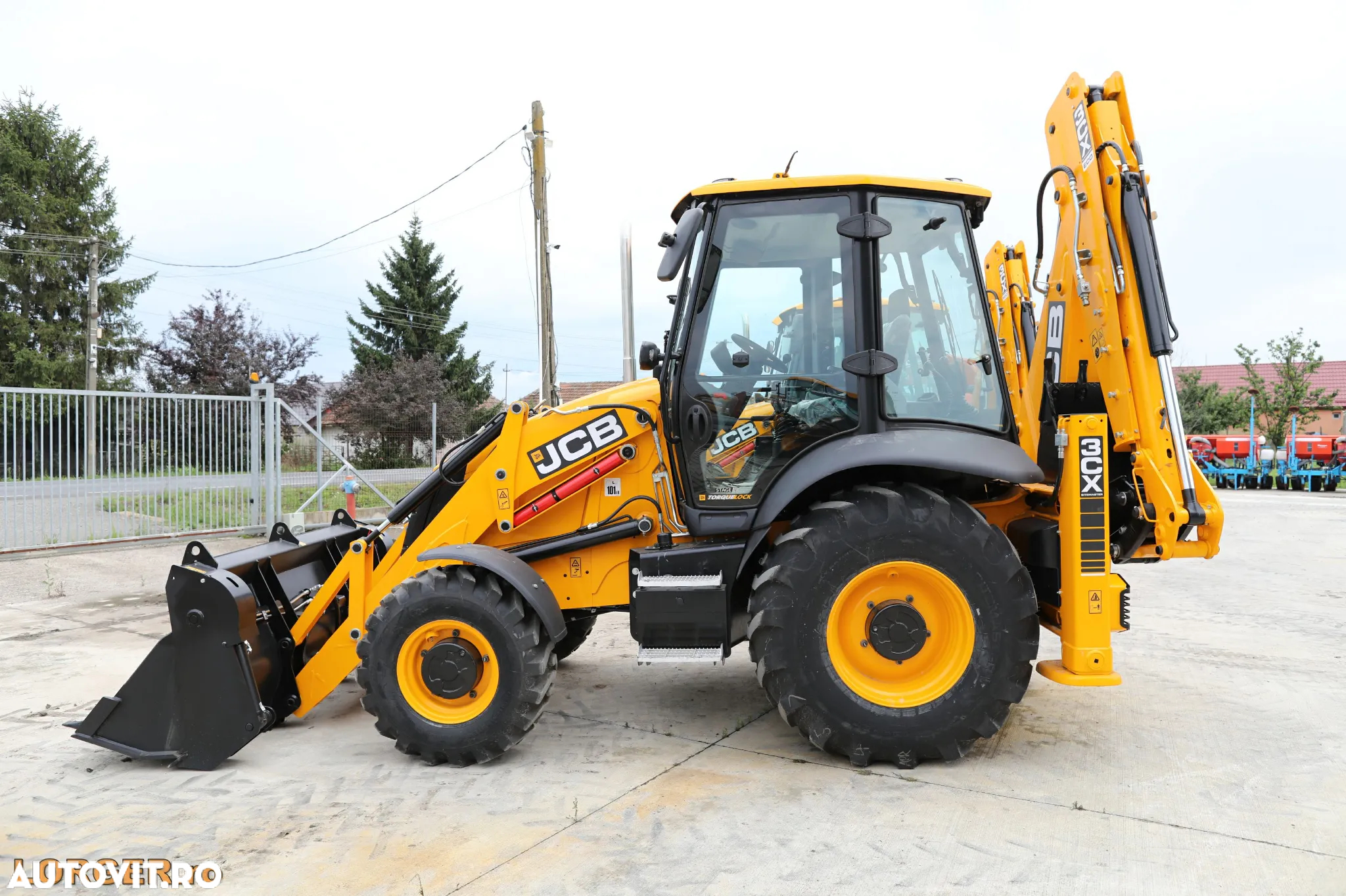 JCB 3CX 14L5WM - 11