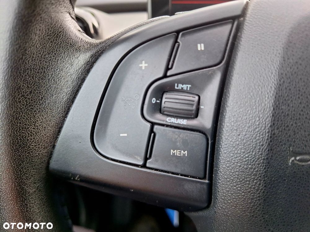 Citroën C4 Cactus 1.2 PureTech Feel Edition S&S - 29