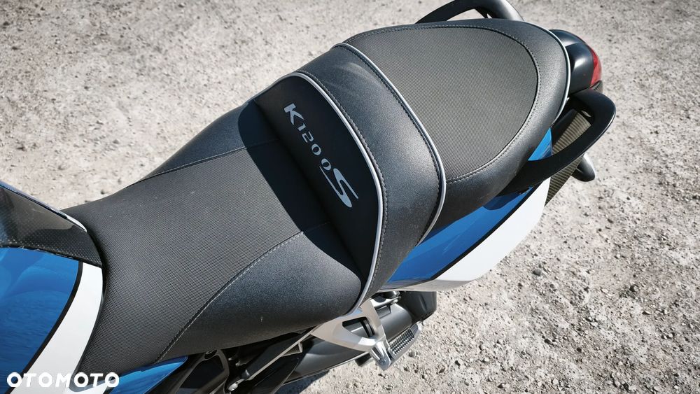 BMW K - 9