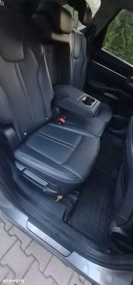 Kia Sorento 2.2 CRDi XL 4WD DCT 7os - 16