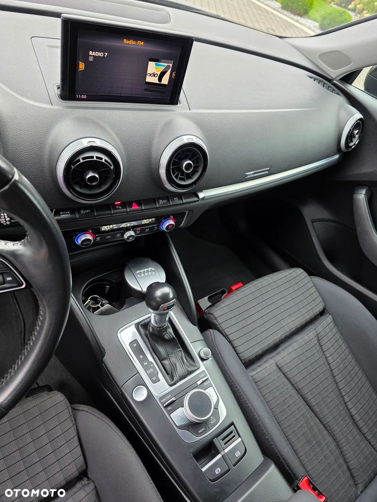 Audi A3 Sportback - 17