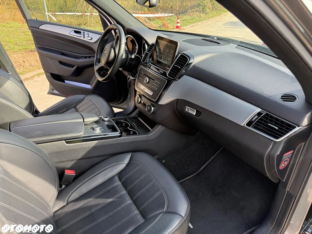 Mercedes-Benz GLE 250 d 4-Matic - 15