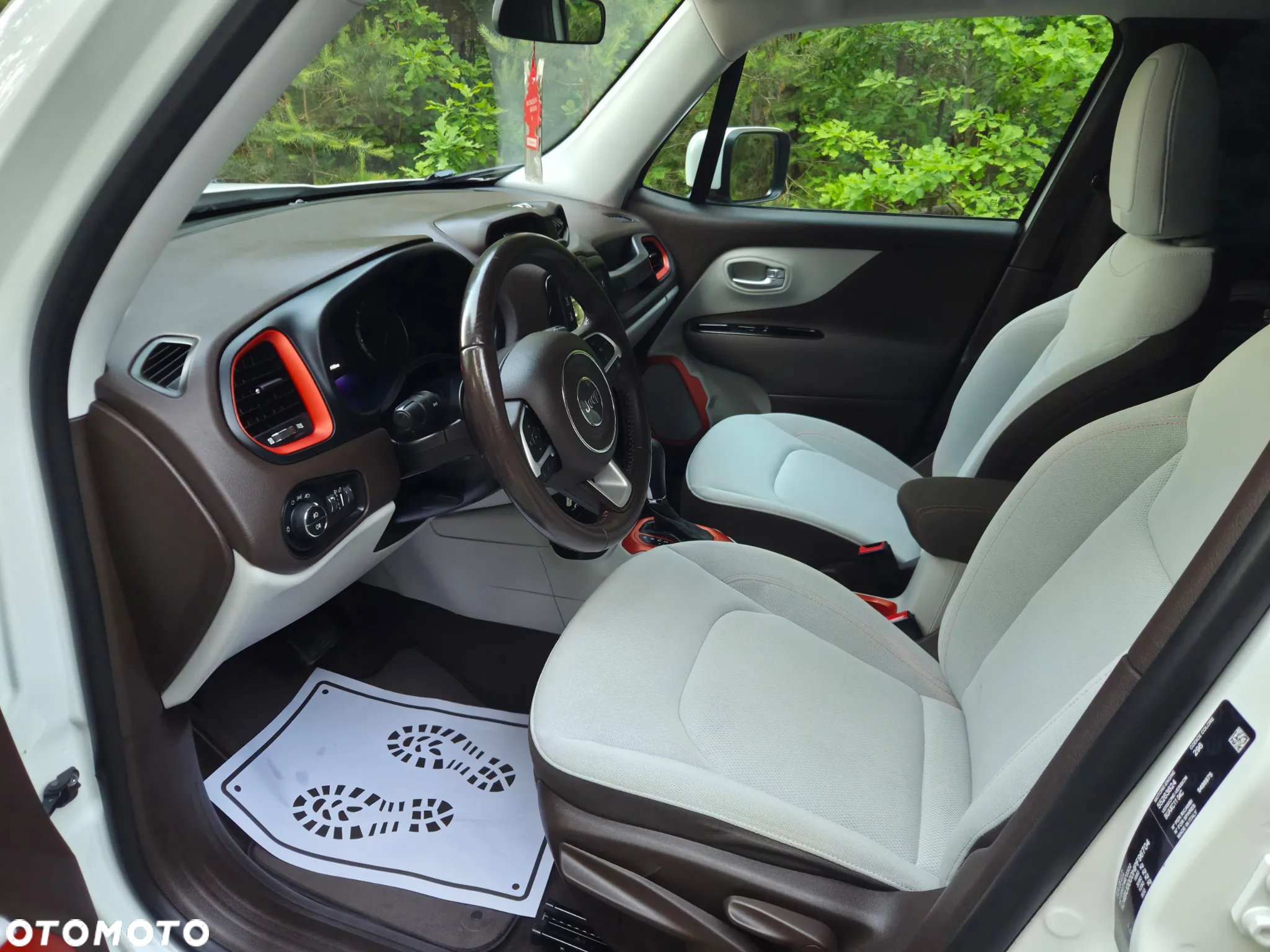 Jeep Renegade 1.4 MultiAir DSG Business Line - 13