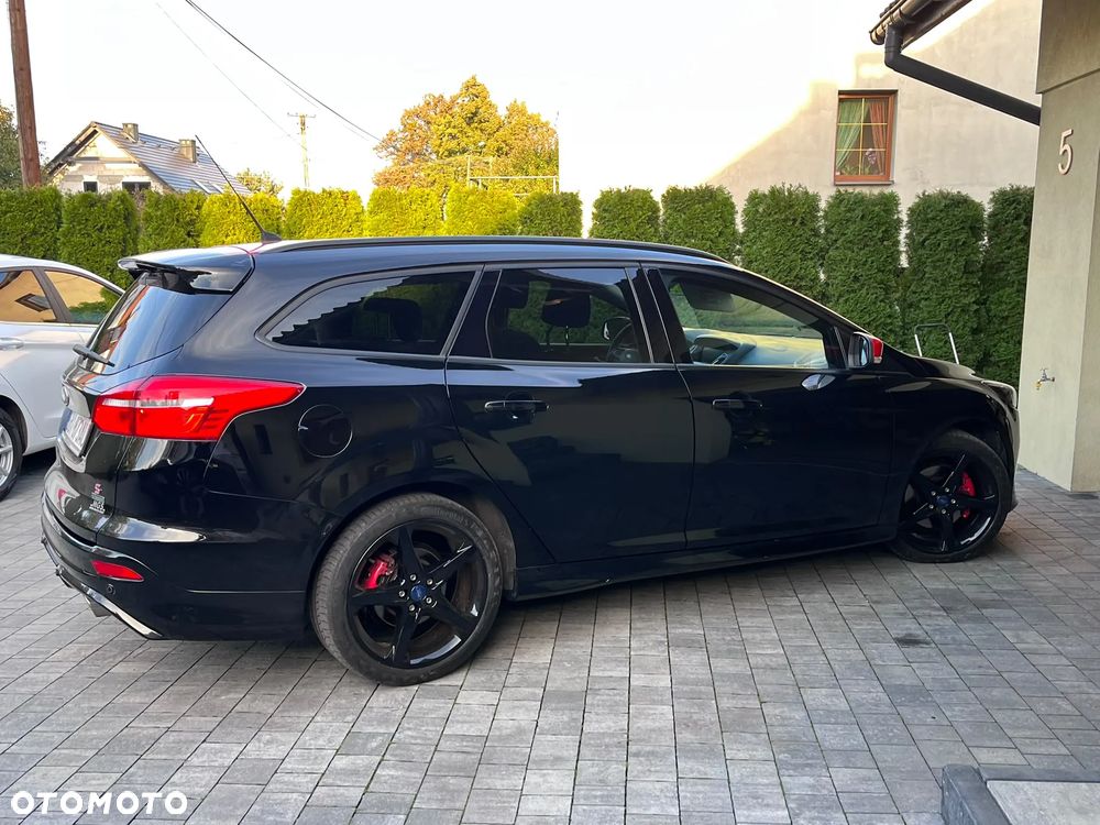 Ford Focus - 3