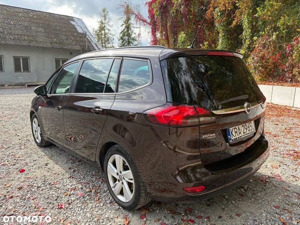 Opel Zafira - 14