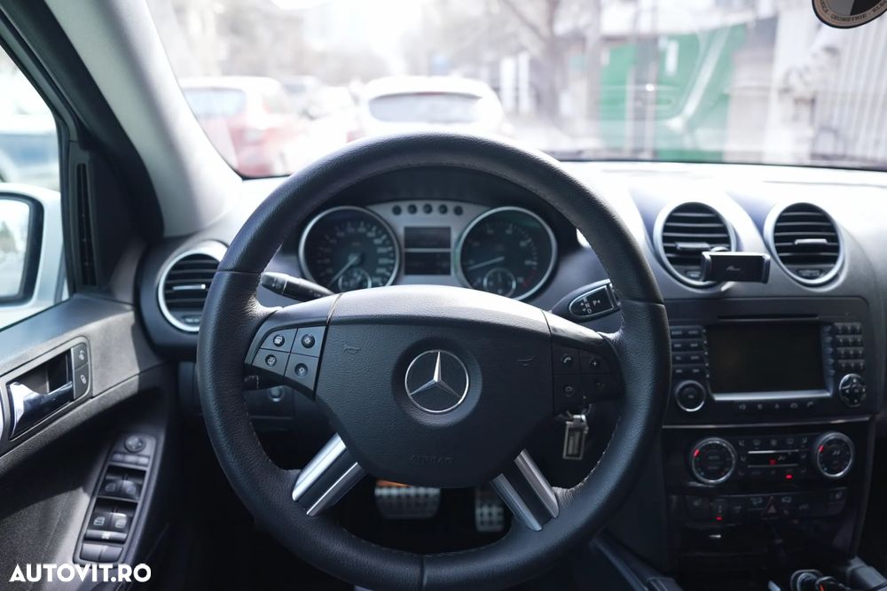 Mercedes-Benz ML - 20