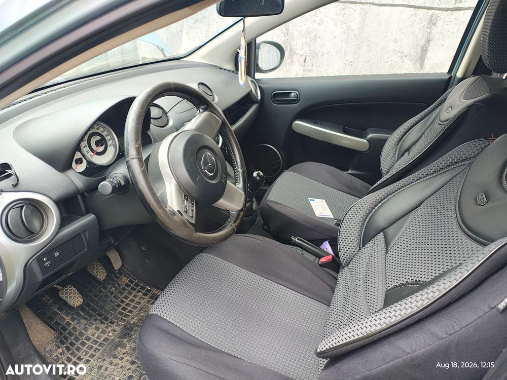 Mazda 2 1.3i TE - 5
