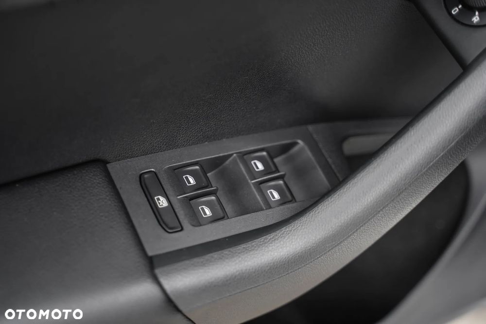 Skoda Octavia 2.0 TDI RS DSG - 18