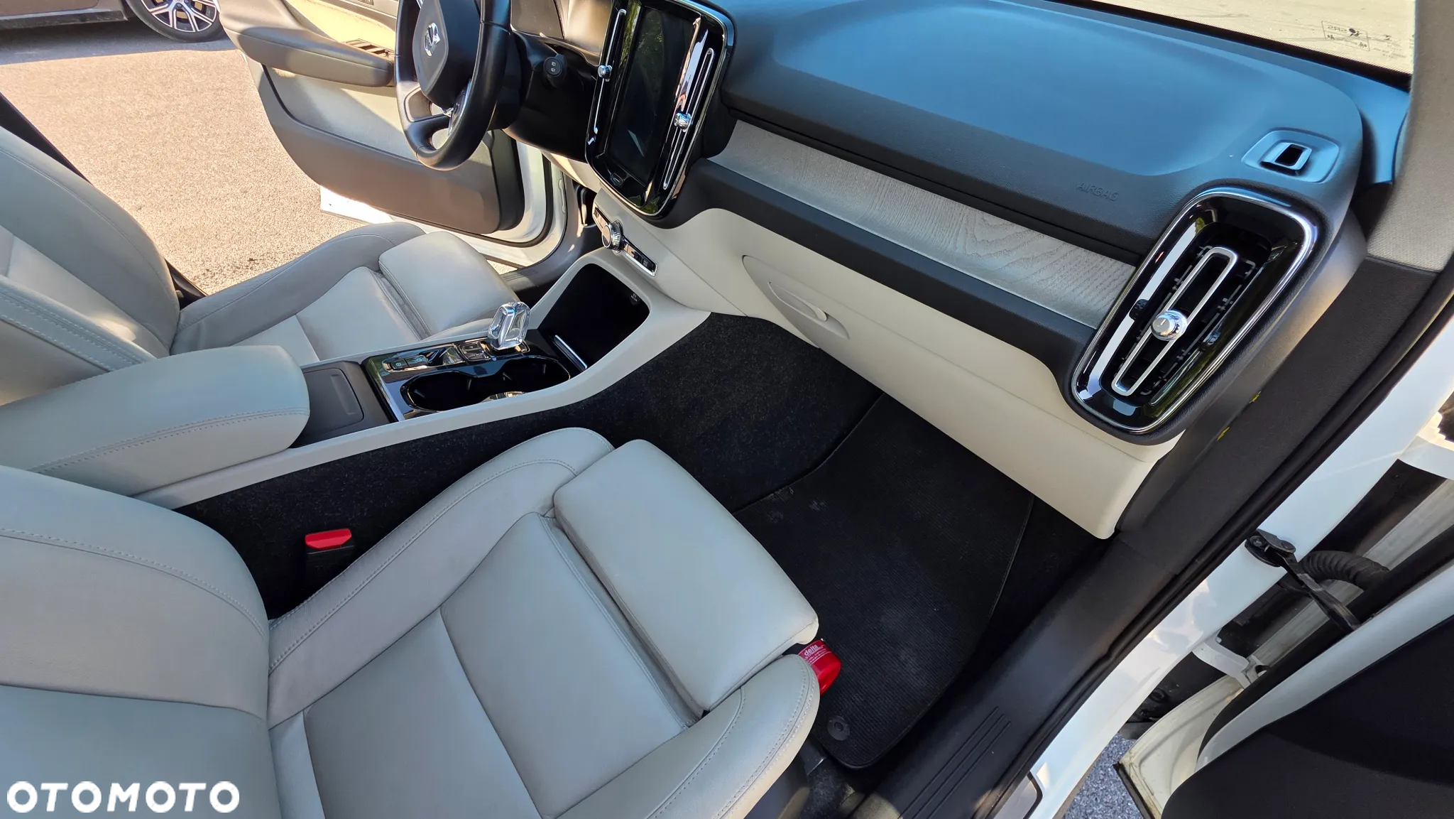 Volvo XC 40 D3 Geartronic Inscription - 25