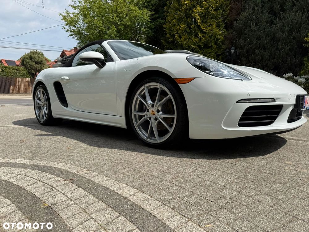 Porsche Boxster - 1