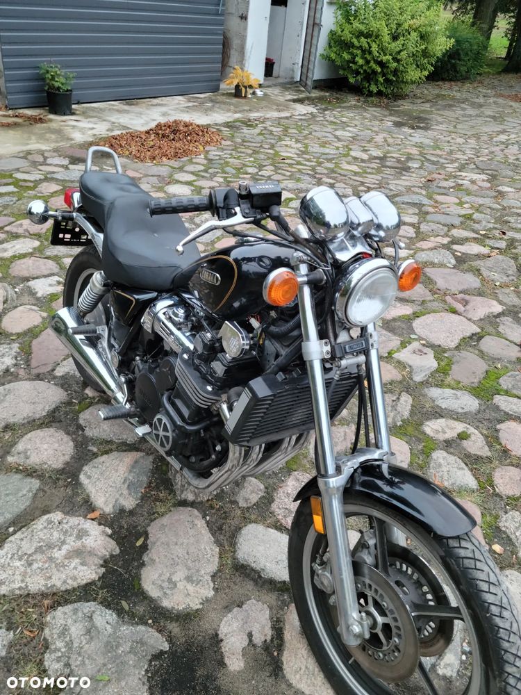 Yamaha Maxim - 19