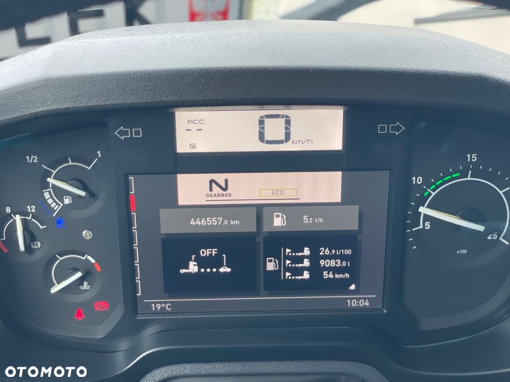 Renault T 520 - 10